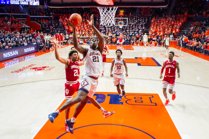 Illinois Fighting Illini center Kofi Cockburn (21) goes up for a shot against Indiana Hoosiers forward Jerome Hunter (21) during the second half at State Farm Center.
